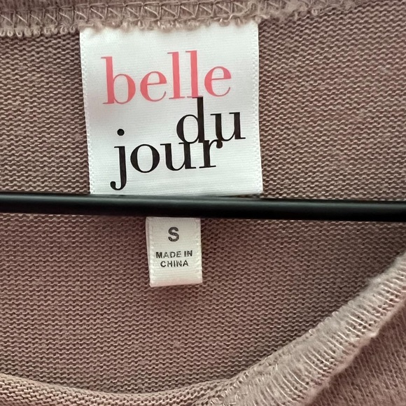 Belle Du Jour Junior’s Twist Front Long Sleeve Sweater - Picture 9 of 11